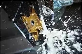 防止切削液發臭，還鋁合金壓鑄車間一個良好的環境